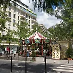Chic Boulogne Apartment